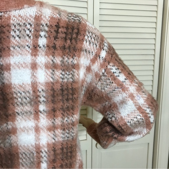 NWT Cupcakes & Cashmere Brushed Cropped Boyfriend Cardigan - Picture 10 of 14
